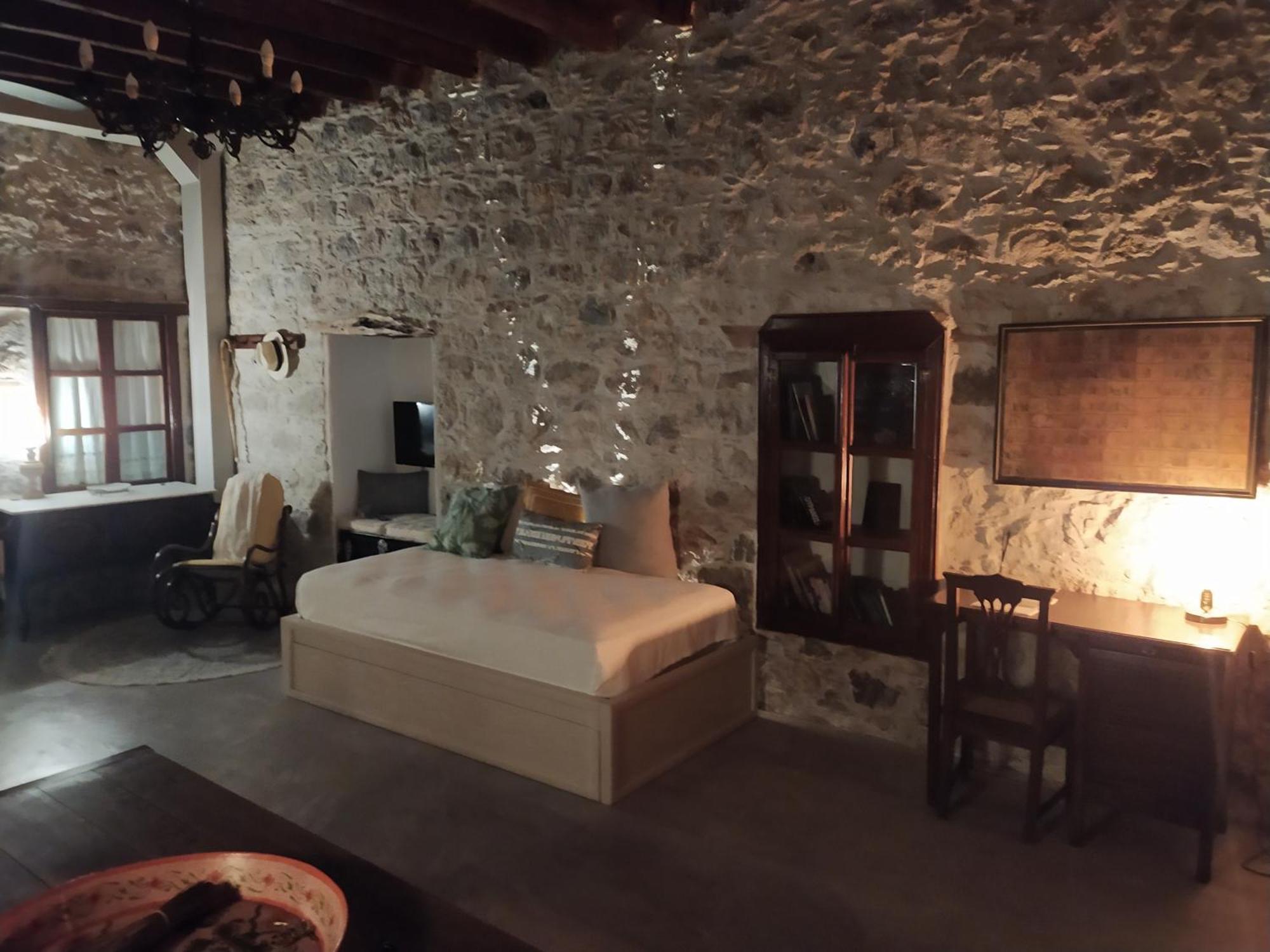 Вилла Latmos 1860 Скала Номер фото
